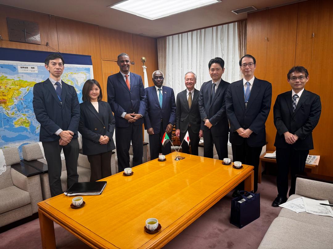 You are currently viewing The Sudanese Ambassador to Tokyo held a meeting with the Japanese Vice Minister of Agriculture, Forestry and Fisheries to open halal meat markets for Sudanese exports.